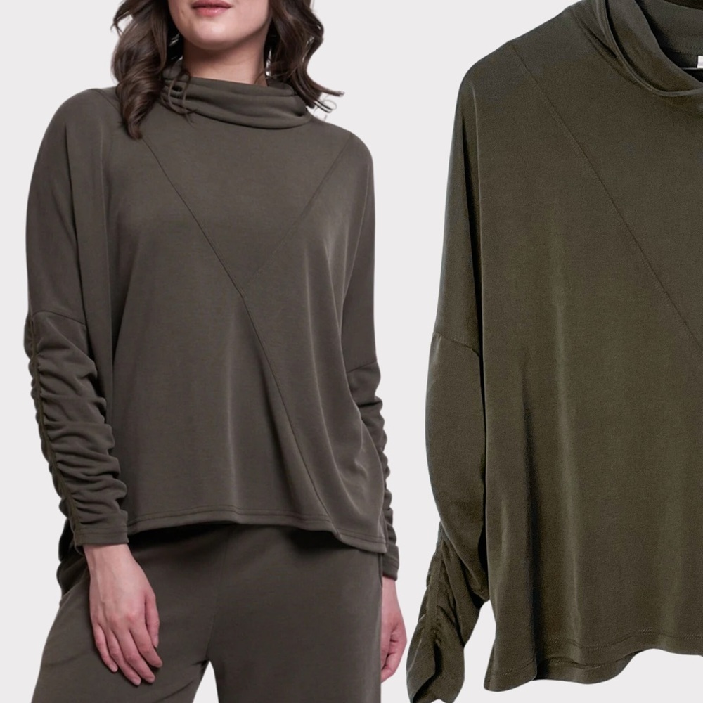 FOIL | Yoga-Nna Love It Top | Active | Yoga | Long Sleeve | XS